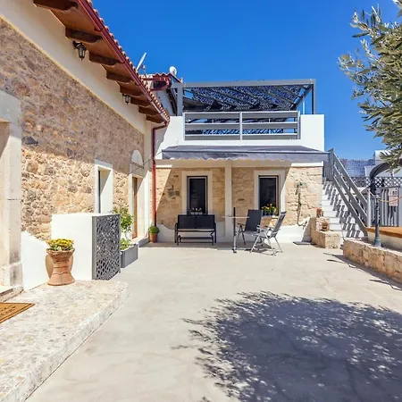 Crete Island Iraklion Thrapsano House For Up To 8 Persons 度假居